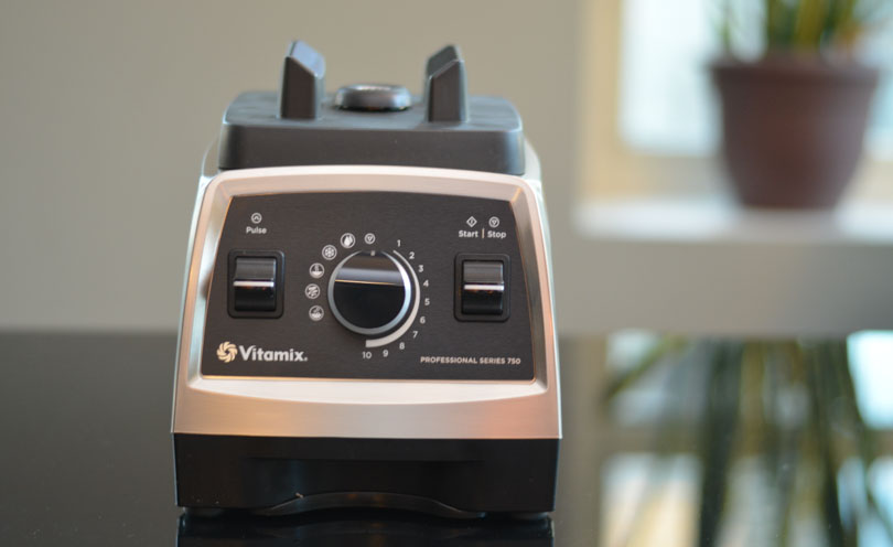 Vitamix Pro 750 front facing view