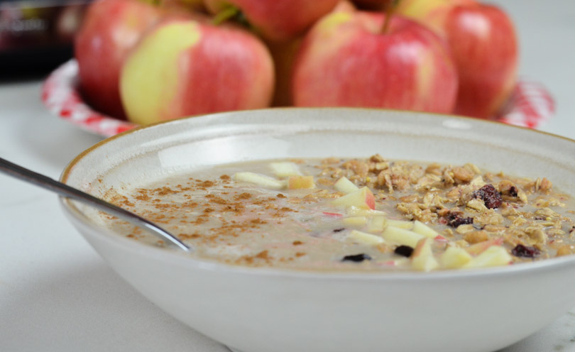 Apple pie smoothie bowl made in our Vitamix.