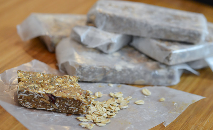 Minimalist Bakers Super Seedy Granola Bars featured by Life is NOYOKE.
