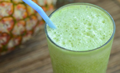 A tall glass of lower back pain relief celery juice from Life is NOYOKE.