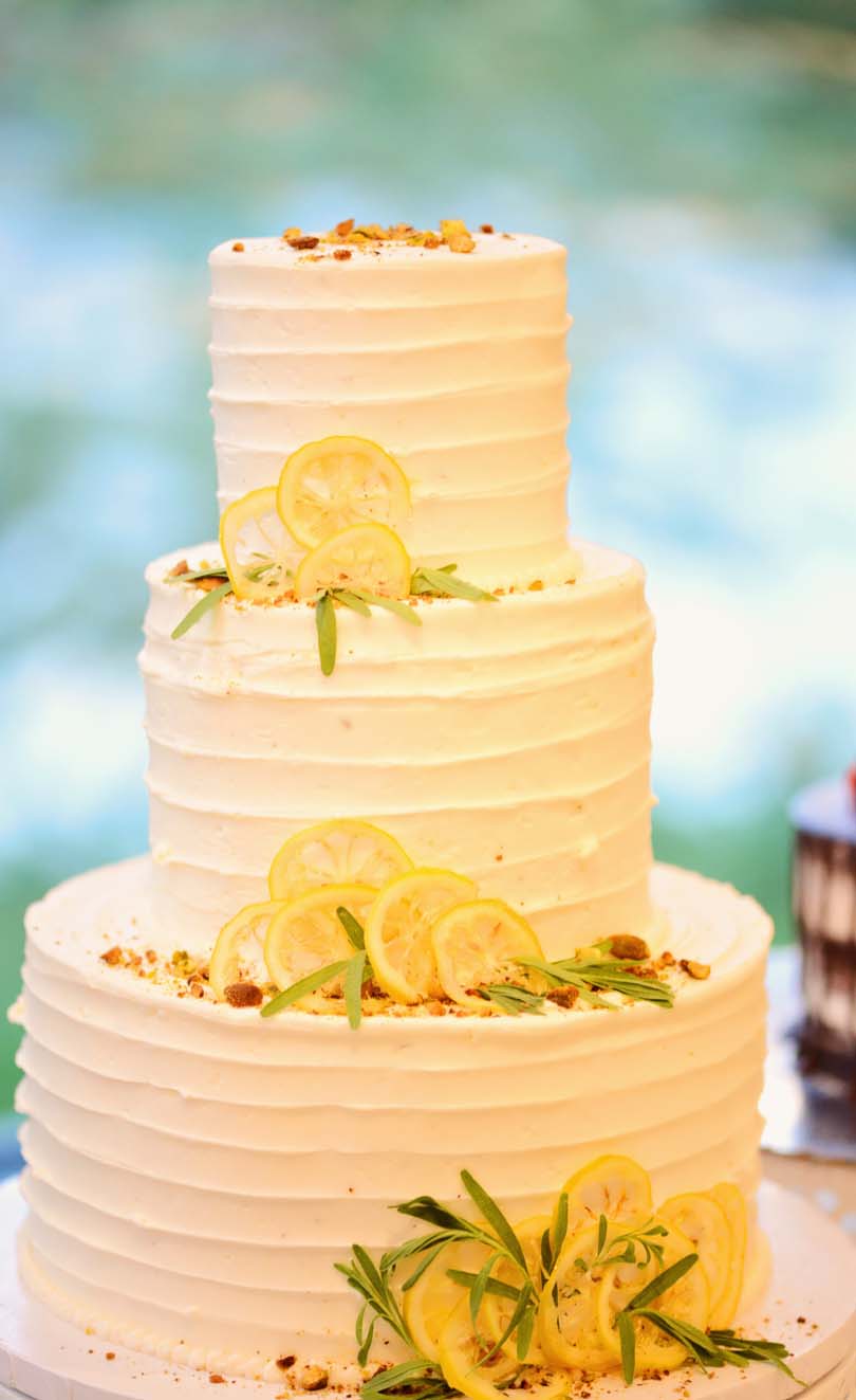 Shalva and Lenny Gale's lemon pistachio wedding cake.