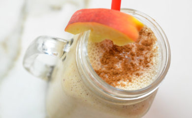 Peach pie smoothie from Life is NOYOKE.