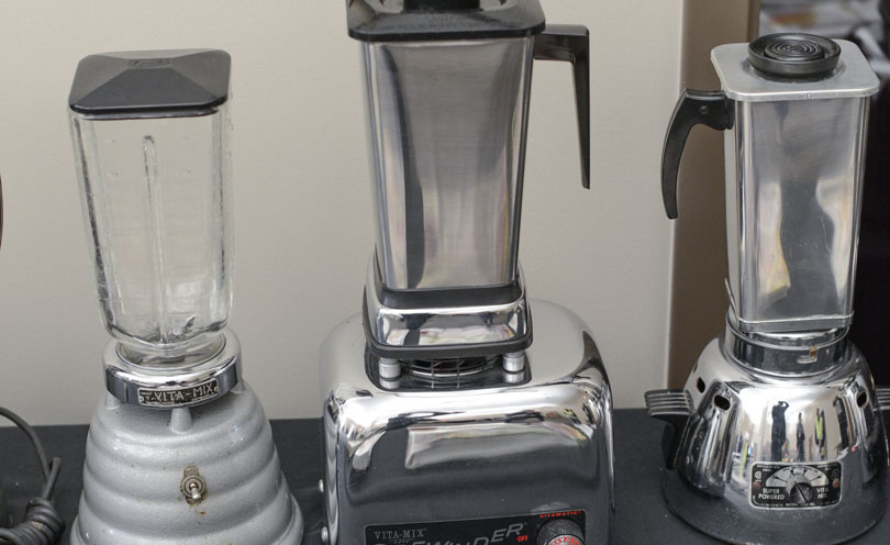 Three old Vitamix machines that people have taken care to prolong their life.