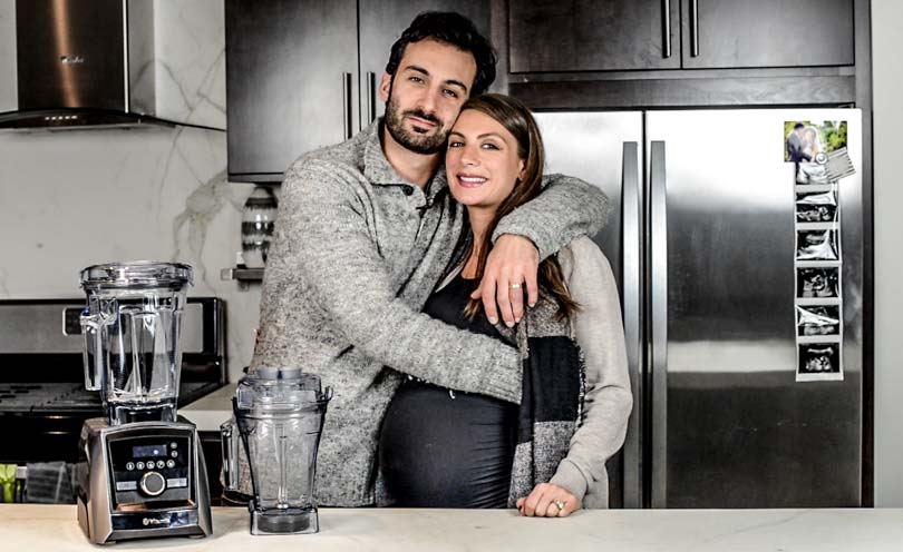 Lenny and Shalva Gale for Life is NOYOKE with their Vitamix A3500 and 48 oz secondary container.